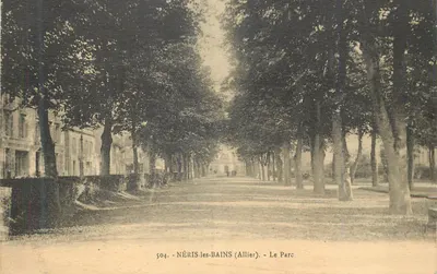 NÉRIS-les-BAINS (Allier) — O Parque — 504