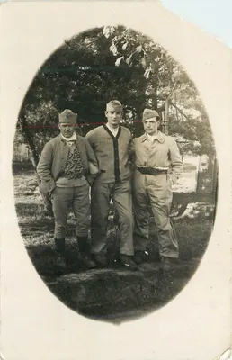 CARTE PHOTO Soldados Militaria