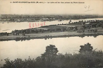 Saint-Florent-le-Vieil (M.-et-L.) — A Loire e as ilhas vistas do Mont Glonne