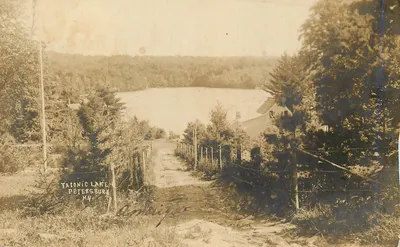 Lago Taconic — Petersburgh, N.Y. — Amburgee