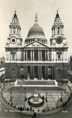Catedral de São Paulo, Londres — vista frontal com fonte — editor LP.407