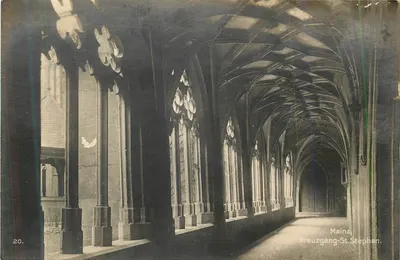 Mainz, Kreuzgang-São Stephan — corredor gótico com abóbada de ogivas — editor desconhecido, n° 20