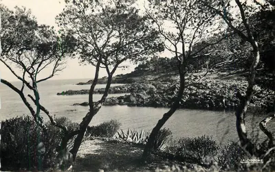 A Cigogne — Vista costeira — Editor desconhecido, número de série não visível