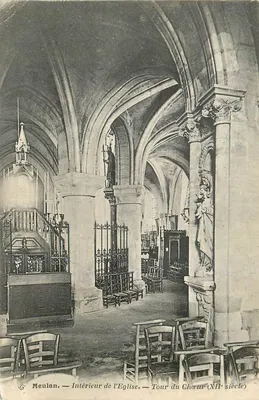Meulan — Interior da Igreja — Torre do Coro (século XII)