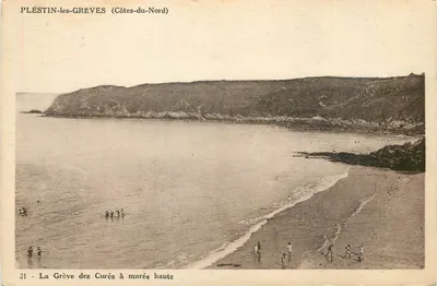 Plestin-les-Grèves (Côtes-du-Nord) — A Praia dos Curas com maré alta — n°21