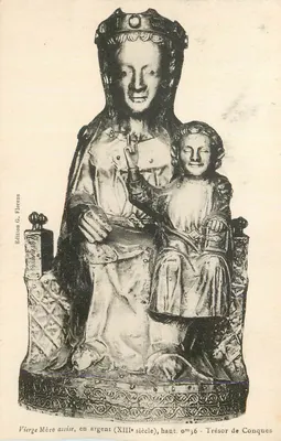 Virgem Mãe sentada em prata — XIIIº século — Tesouro de Conques