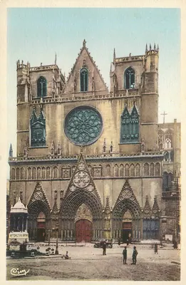 Catedral de Nossa Senhora de Reims — fachada gótica — Cimy