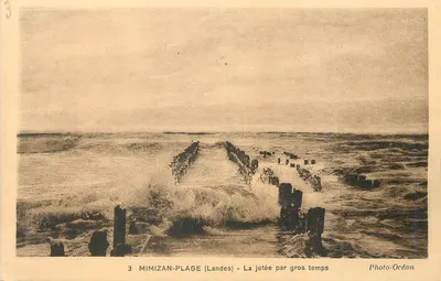 Mimizan-Plage (Landes) — A ponte em dia de tempestade — Photo-Océan