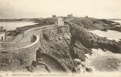 Saint-Lunaire — O Caminho da Cruz do Décollé — LL
