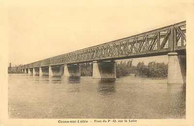 Cosne-sur-Loire — Ponte do P.-O. sobre a Loire