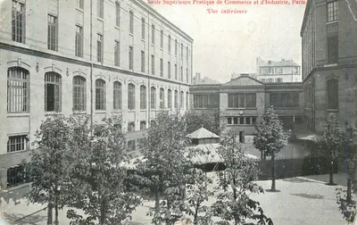 Escola Superior Prática de Comércio e Indústria, Paris — Vista interior
