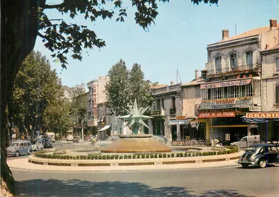 Place de la République — Fontaine de la Star — Montpellier