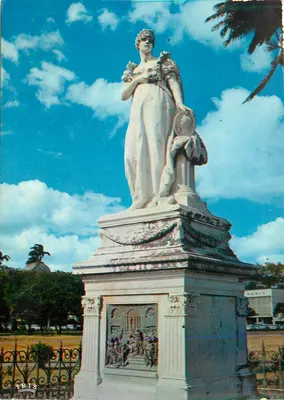 Estatua de la Libertad — París — editor IRIS