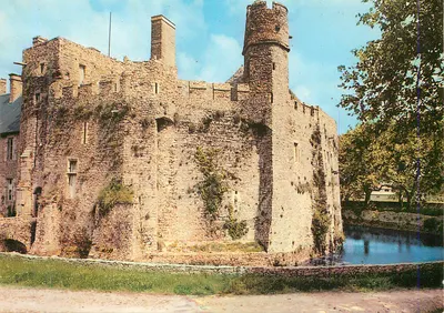 Castelo da Roche — ruínas medievais — editor não visível