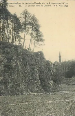 Mosteiro de Santa Maria de la Pierre-qui-Vire — Uma Pedra na Cerca — B. F., PARIS