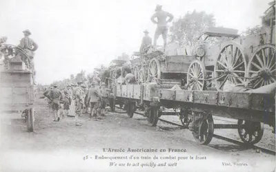 A Força Armada Americana na França — Embarque de um trem de combate para o front — Visé, Nantes