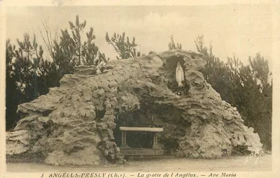 Angélus-Presly (Cher) — A Gruta do Angélus — Ave Maria