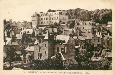 Saint-Lô — Vista para as Escolas Superiores — LL