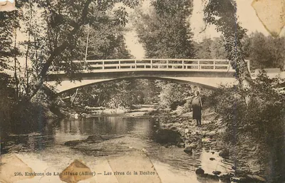 Arredores de Lalalisse (Allier) — As margens da Besbre