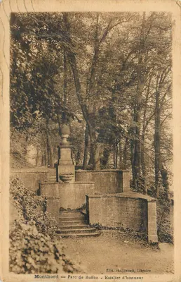 Montbard — Parque de Buffon — Escada de honra