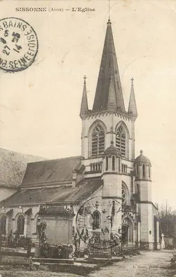 Sissonne (Aisne) — A Igreja — Foto de L. Ruel, Jullien