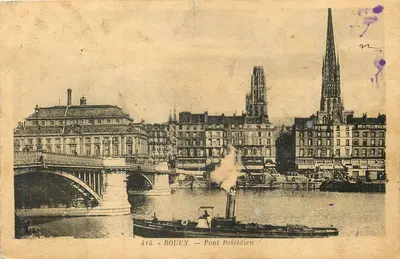 Rouen — Pont Boieldieu — vista sobre a Sena com barco a vapor