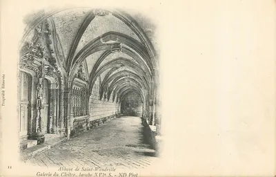 Galeria do Claustro — Abadia de Saint-Wandrille — ND Phot