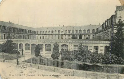 Guéret (Créuse) — O Liceu dos Meninos — ND Phot