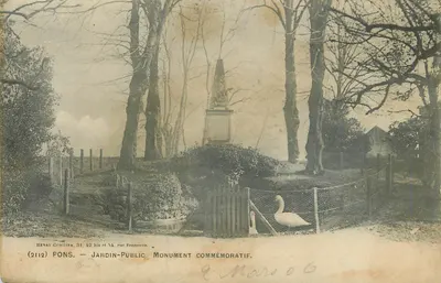 Pons — Jardim Público — Monumento Comemorativo