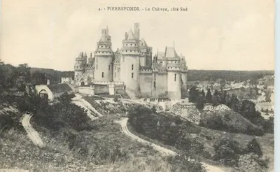 PierreFonds — Zamek, strona południowa — Wydawca: Côté Sud