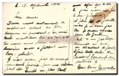 Casal jovem ao ar livre — poema em um livro — editor '4411' — Verso