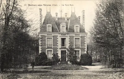 Mehun-sur-Yèvre (Cher) — O Pequeno Bosque — Editor E. Maquaire, n°57
