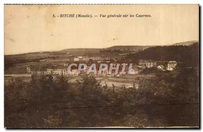 Bitche (Moselle) — Vista geral sobre as Casernas — Editor Henri Schehl