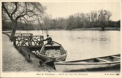 Bois de Vincennes — Bord do Lago dos Mínimos — B. F., Paris