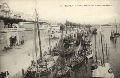 Royan — Le Port, Station des Bateaux de Pêche — Éditeur : Nouvelles Galeries