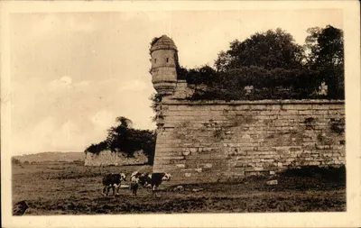 Velha Cidade Fortificada de ILIERS-BROUAGE — Lado Nordeste dos Muros — Edição Etourneau, em Brouage (Ch.-Inf.)
