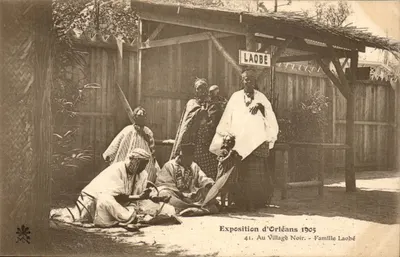 Famille Laobé — Exposition d'Orléans 1905 — Édition M. Marrou, Orléans