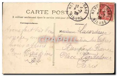 Nevers — Fontanna, Plac Wolności — Yvonne Déguerque, wyd. — Rewers