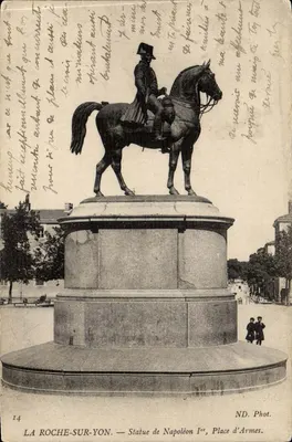 La Roche-sur-Yon — Estátua de Napoleão I, Place d'Armes — ND. Fot., n°14