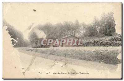 Villeneuve-les-Ges — Stacja — Przyjazd tramwaju