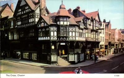 A Cruz, Chester — vista de edifícios em colmios — Post Dennis Productions, n° C.1220