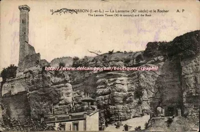 Rochecorbon (Loir-et-Cher) — A Lanterna (século XI) e o Rocher — A. P.
