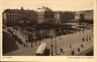 Le Havre — Place Gambetta e Teatro — Editor não identificado