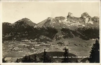 Leysin e as Torres de AI (2334 m.) — Sociedade Gráfica Neuchâtel, n° 3604