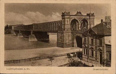Ludwigshafen a. Rh. — Ponte sobre o Reno — editor não identificado, número de série não visível