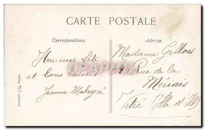 Arranjo de rosas e de margaridas — cartão postal com selo de 5c verde República Francesa — editor Marquos d.C. Paris — Verso