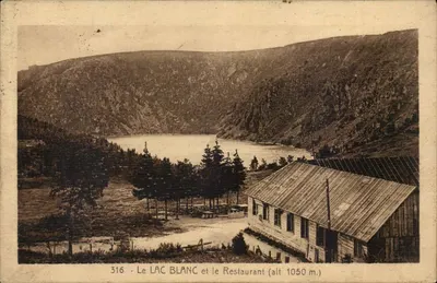 O LAGO BRANCO e o Restaurante (alt 1050 m.) — n° 316 — editor não visível