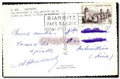 Biarritz — Hortensje i ogólny widok na skałę Basia, plażę i farbę — L. Lantaille, P. 802 — Rewers