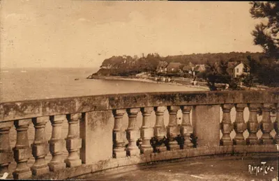 Vista da Ilha de Noirmoutier — O Bosque de La Chalse — Editor Ramontchec