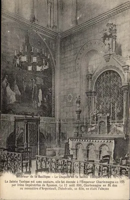 Interior da Basílica - A Capela da Santa Túnica - P. F. - Argenteuil